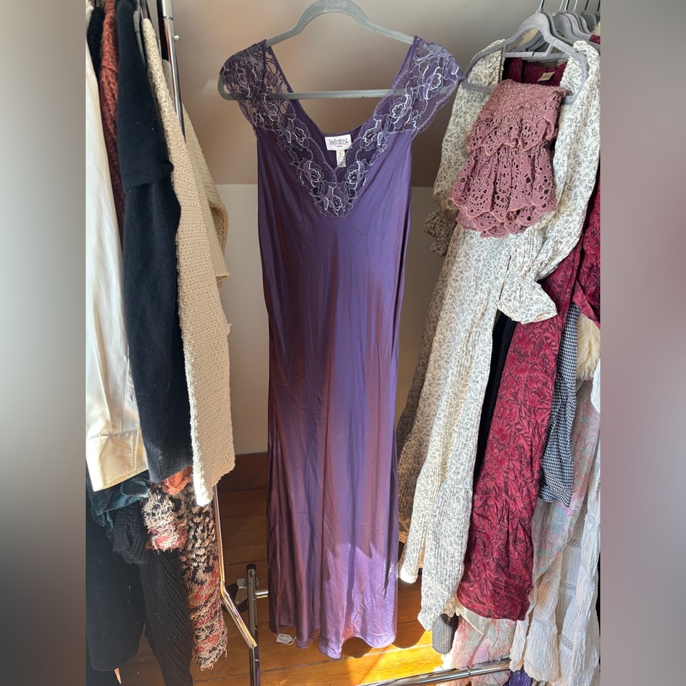 Vintage 100% silk dress